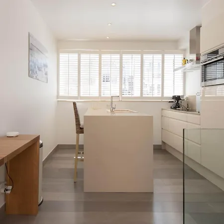 Holiday Home In Ostend Near Beach Promenade Сasa de vacaciones Ostende