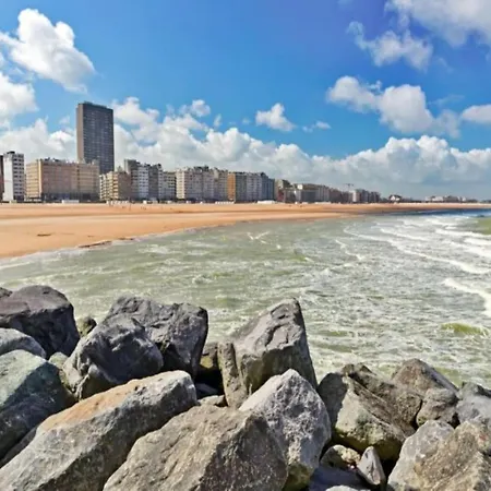 Сasa de vacaciones Holiday Home In Ostend Near Beach Promenade Ostende